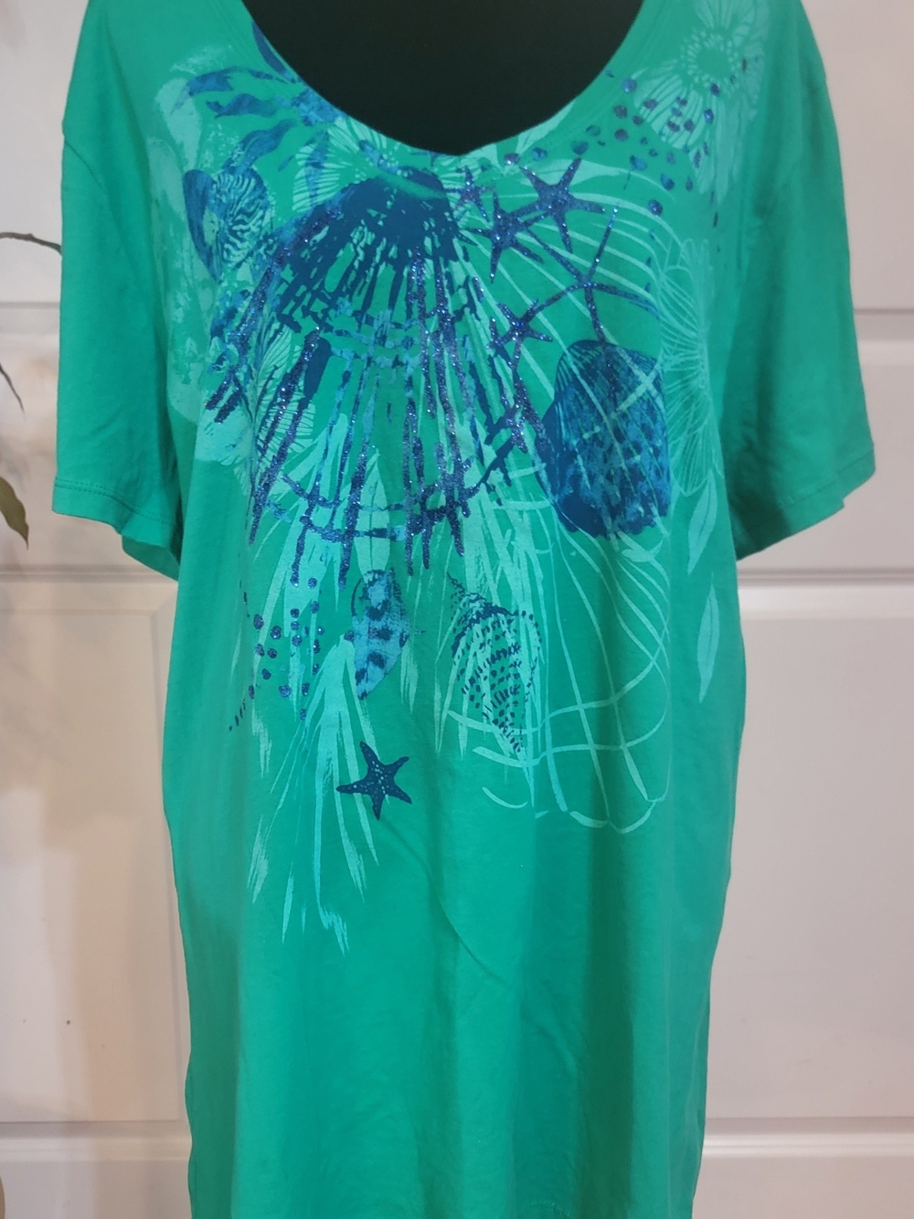 Just My Size Teal Short Sleeve Tee with Blue Sea Graphic
